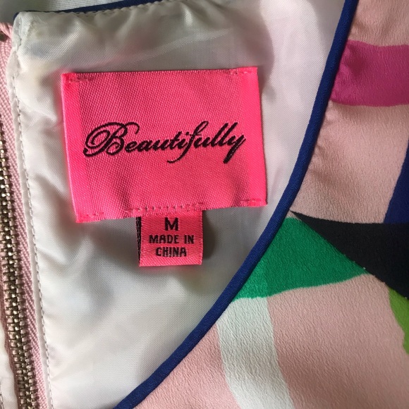 Beautifully Womens Fit And Flare Dress Size M - Picture 8 of 8